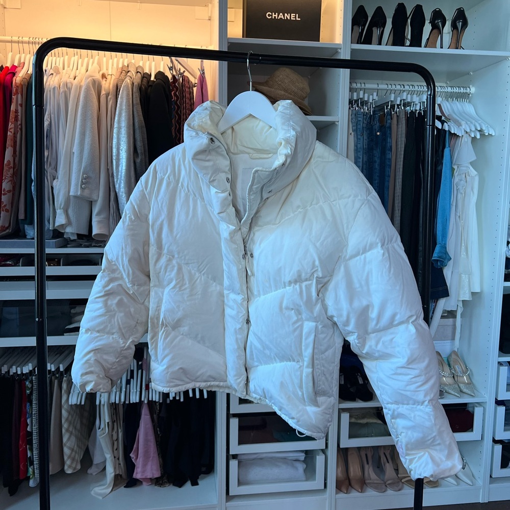 Wilfred Cloud Puff Jacket in Soft White